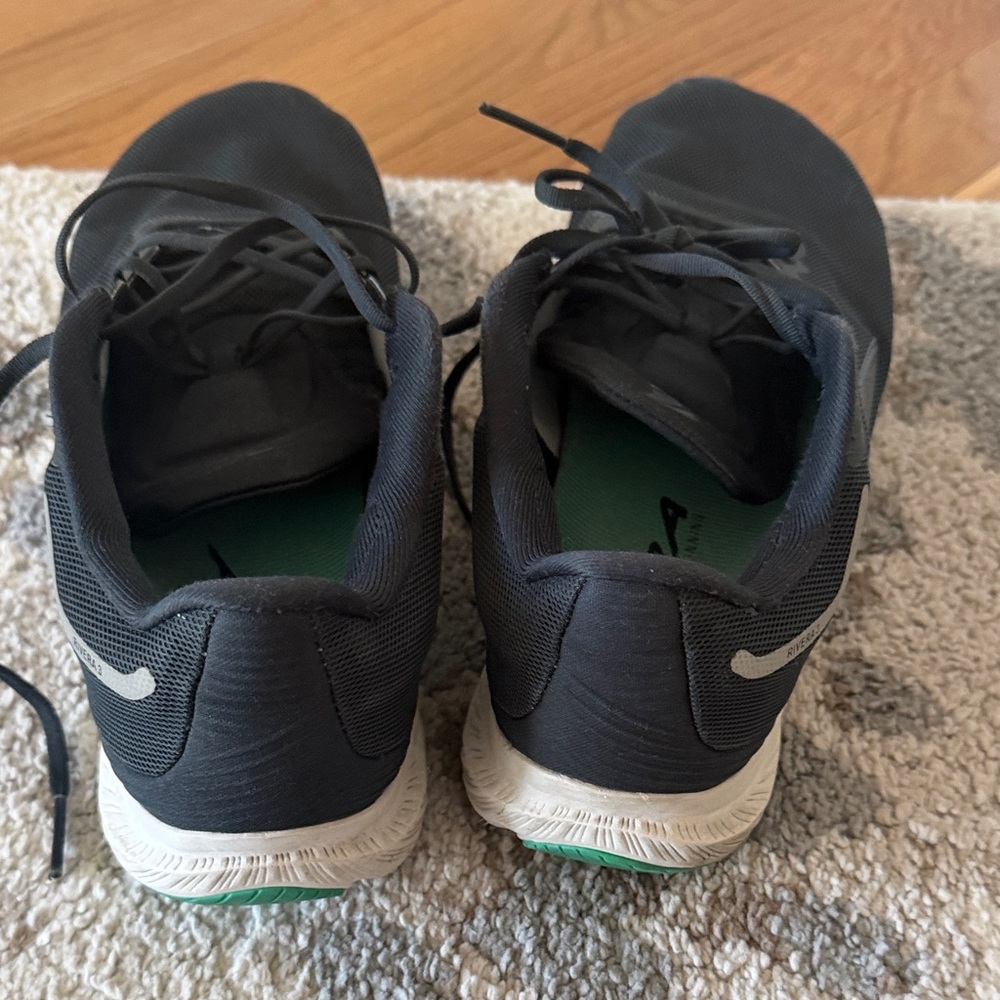 Men's Altras - Picture 3 of 6